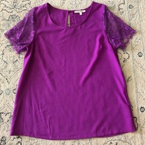 Lace sleeve blouse